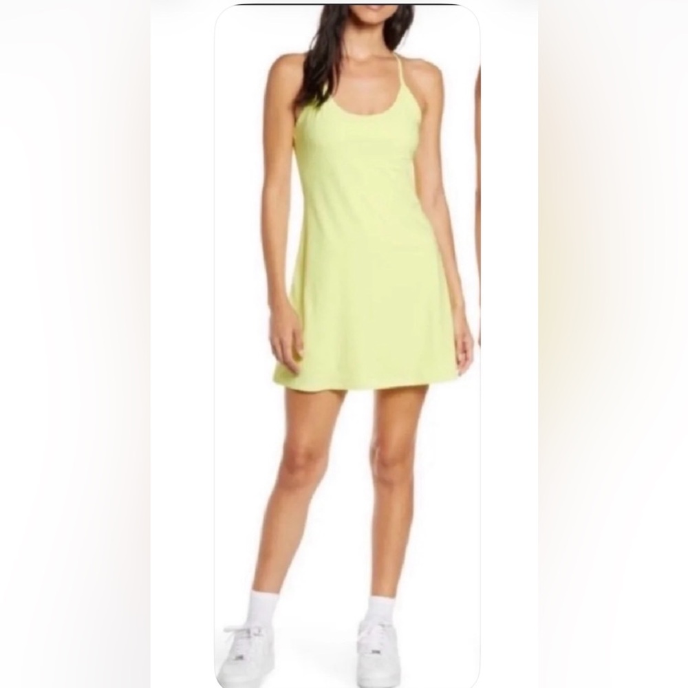 New NWT OUTDOOR VOICES Neon Yellow Sleeveless Racerback Exercise Dress Sz Small